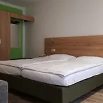 Gaestehaus Ruh - Non-smoking Freiburg im Breisgau
