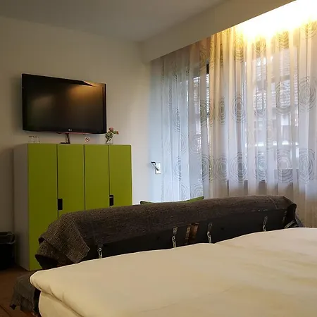 Gastehaus Ruh 3* Фрайбург